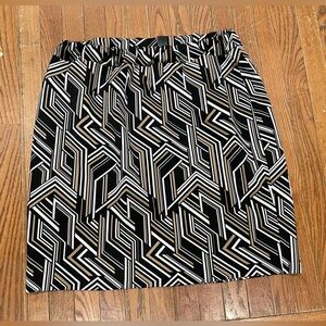 Ashley Stewart Black and Tan Patterned Top